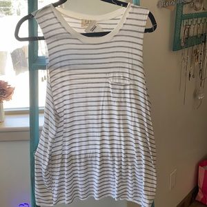 🖤🤍PST Tank 🤍🖤